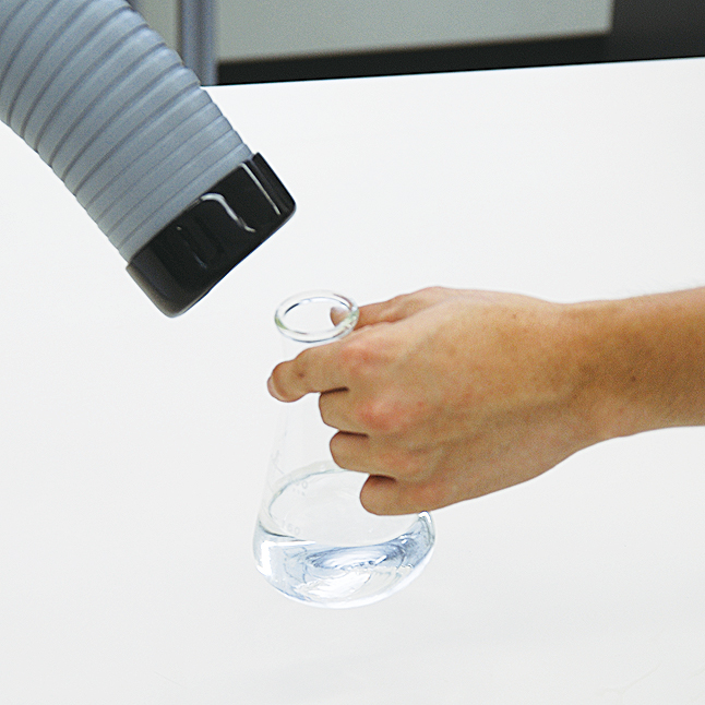 有機溶剤などのにおいの除去｜松定プレシジョン