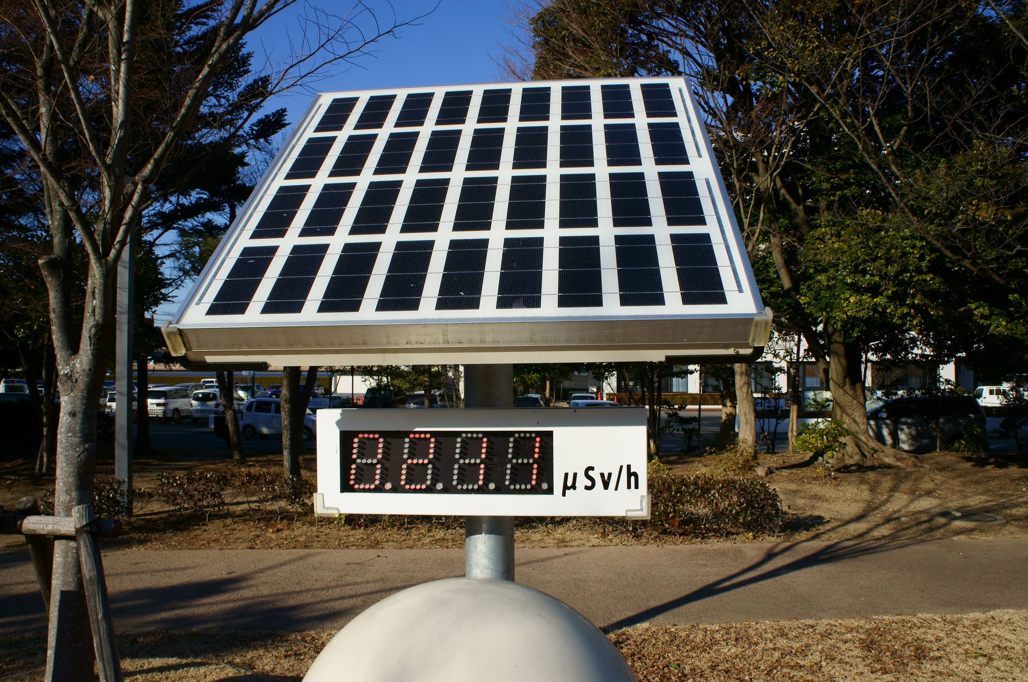 放射線の人体への影響とX線装置の安全性を解説 トップイメージ